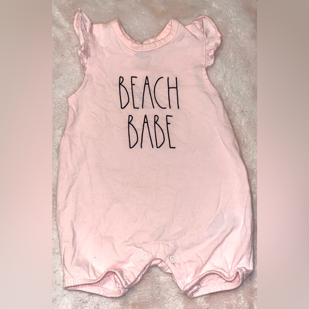 BUNDLE! Summer Lovin’ 🪸 (7 items included; 0-3 Months)